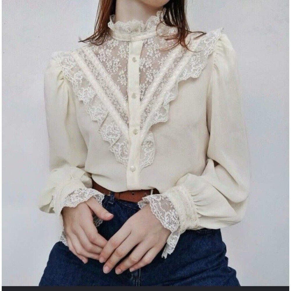 Notches Vintage 80s Lace Blouse: Romantic Bohemian Prairiecore, Size M, Ivory - Picture 3 of 6
